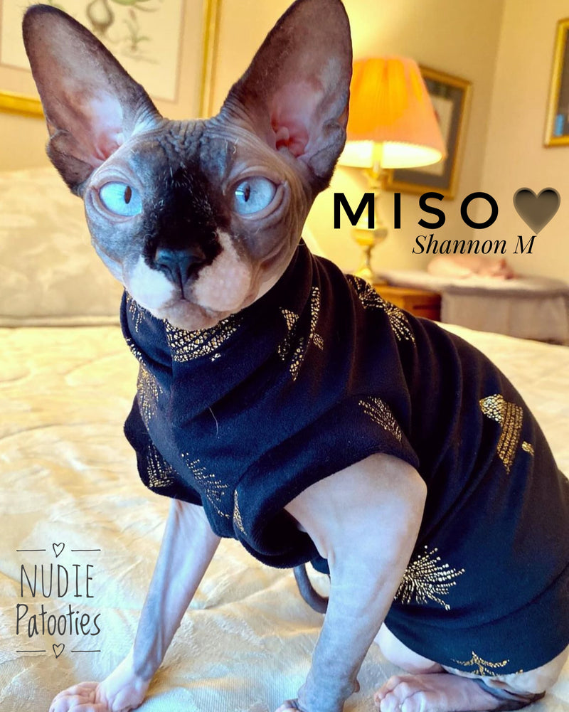 Sphynx cat and kitten fleece shirt. sphynx cat clothes