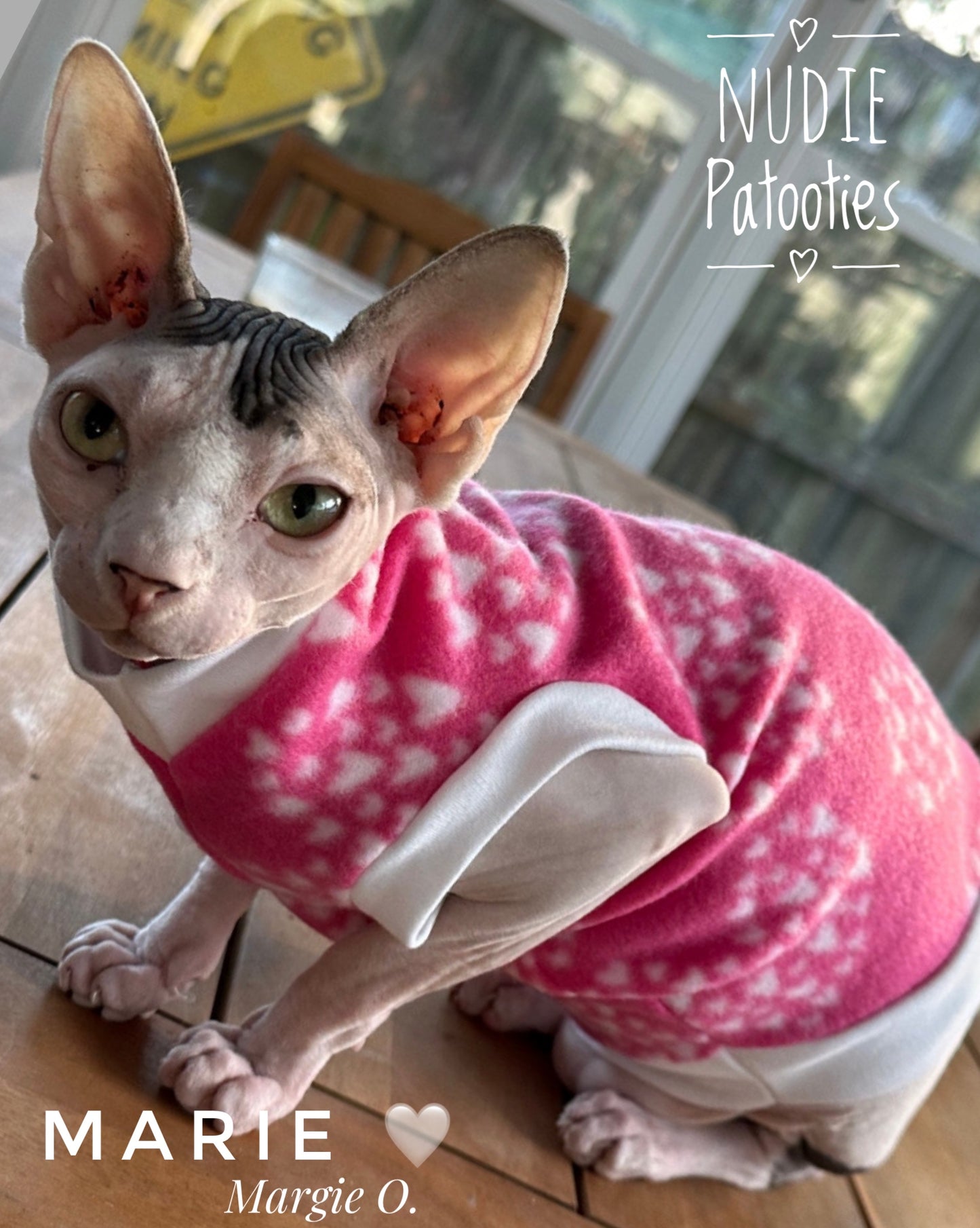 A Pink w/White Heart Fleece "Bottom of My Heart"