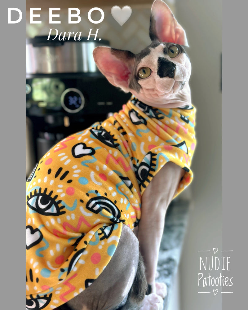 Sphynx cat and kitten t-shirt. Sphynx cat clothes.