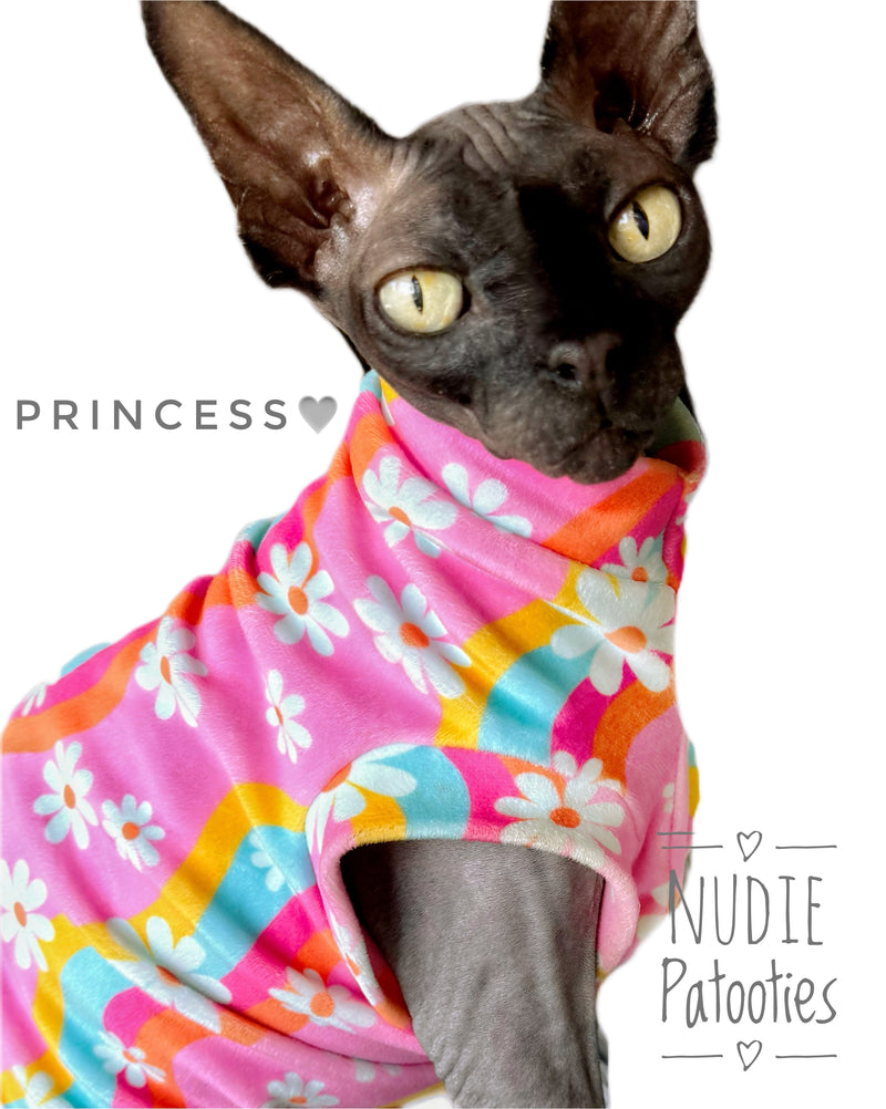 Best sphynx cat and kitten clothes, shirts, sweaters and swag.