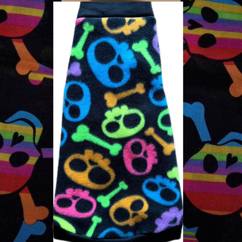 Sphynx car and kitten skull fleece shirt. Sphynx cat clothes