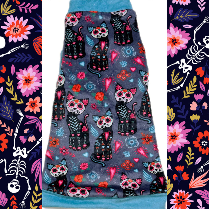 Sphynx cat day of the dead sugar skull kitties. Sphynx cat shirt. Sphynx cat clothes.