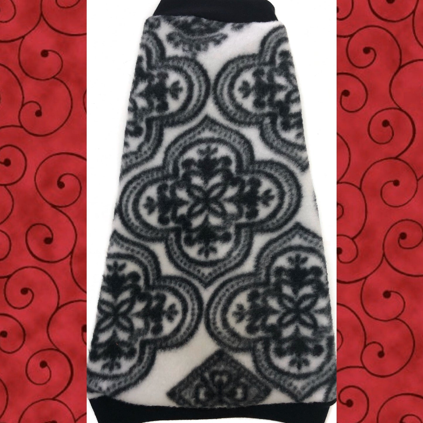 Black and White Fleece "Baroque Medallion"