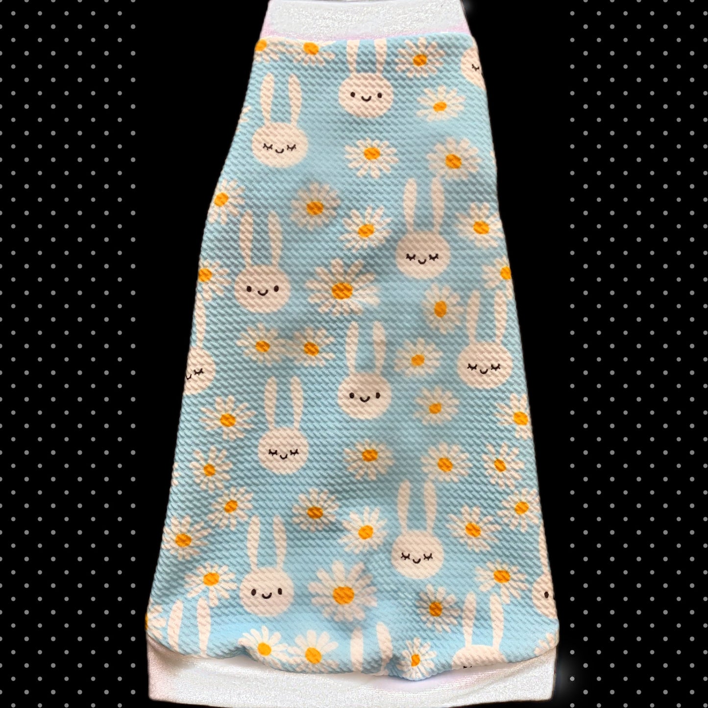 Bunnies & Daisies w/Velvet Trim