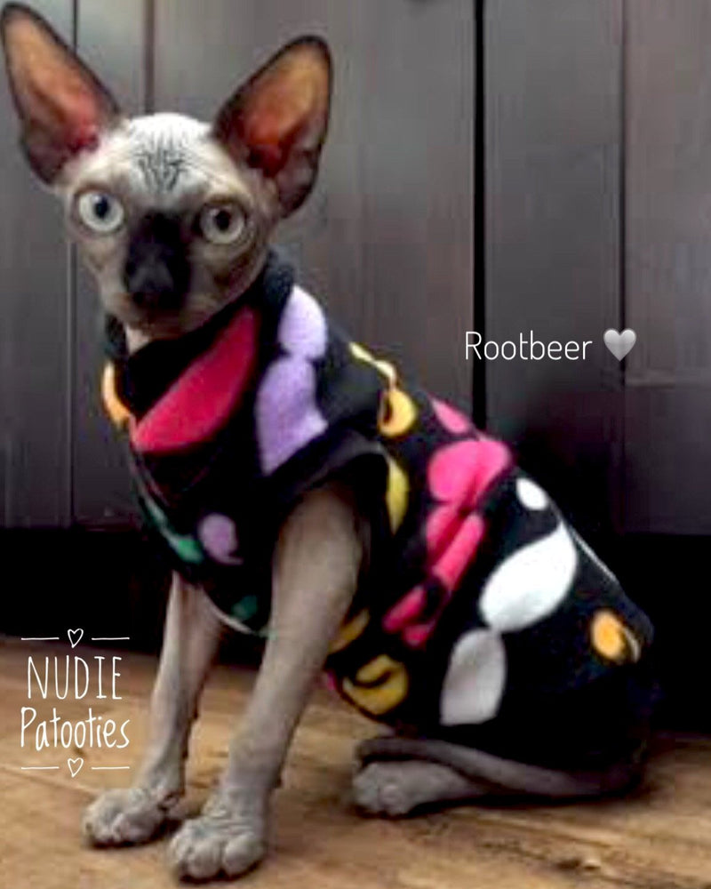 Sphynx cat and kitten warm and soft fleece shirt. Sphynx cat clothes.