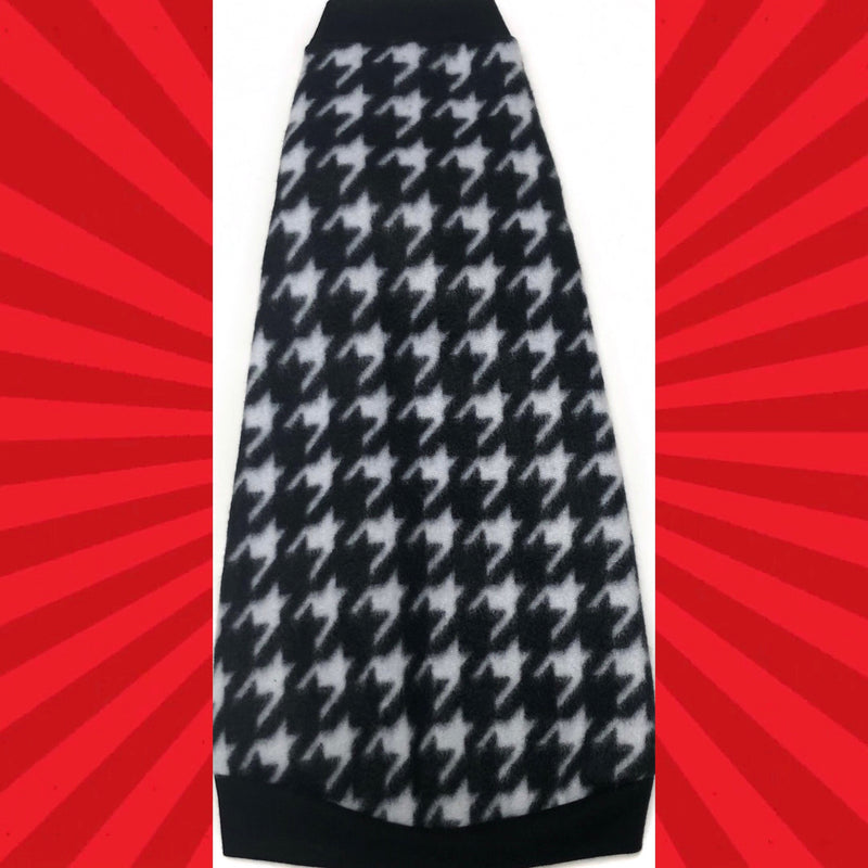 Black and White Fleece "Heart and Houndstooth" - Nudie Patooties Sphynx cat clothes for your sphynx cat, sphynx kitten, Donskoy, Bambino Cat, cornish rex, peterbald and devon rex cat.