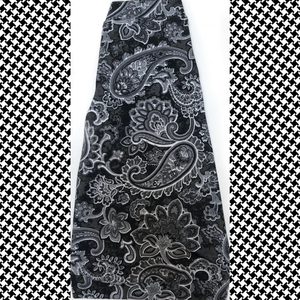 Shades of Grey Paisley - Nudie Patooties