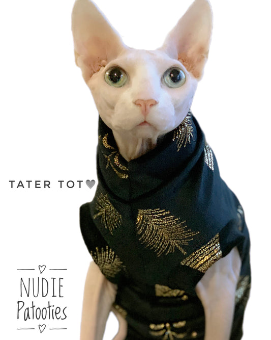 Sphynx cat and kitten fleece shirt.  Sphynx cat and kitten shirt. Best sphynx cat and kitten clothes, shirts and swag.  