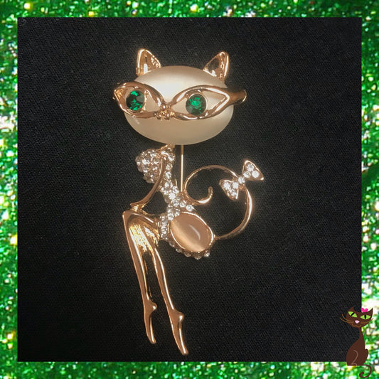 Gold Cat Lady Brooch - Nudie Patooties