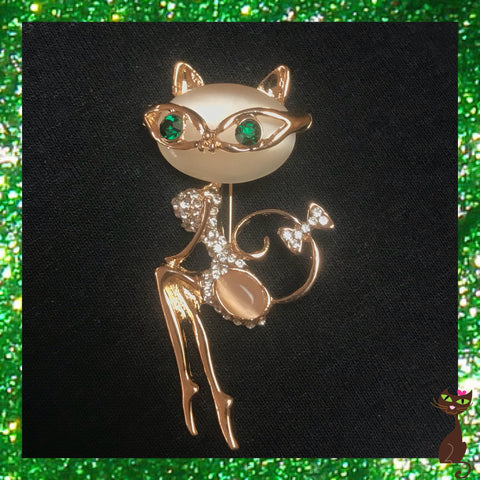 Gold Cat Lady Brooch - Nudie Patooties