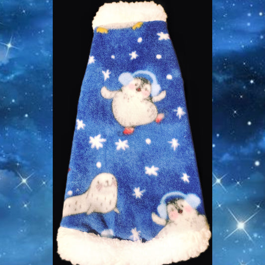 Christmas fleece shirt for sphynx cat and kitten.  Christmas sphynx cat clothes.